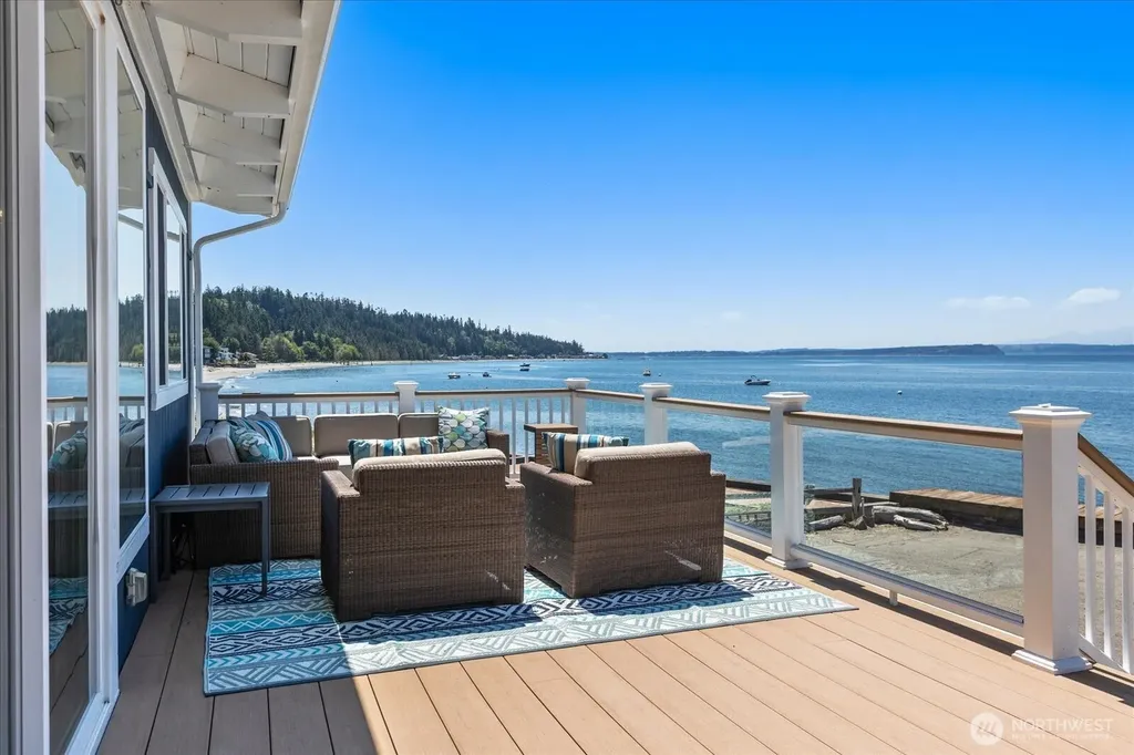 5924 Cedar Street Freeland WA 98249