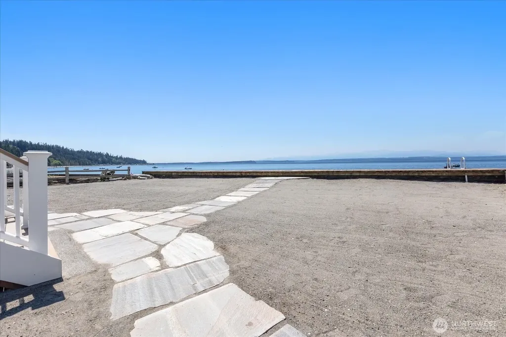 5924 Cedar Street Freeland WA 98249
