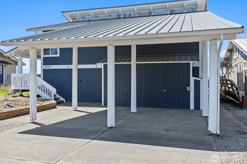 5924 Cedar Street Freeland WA 98249