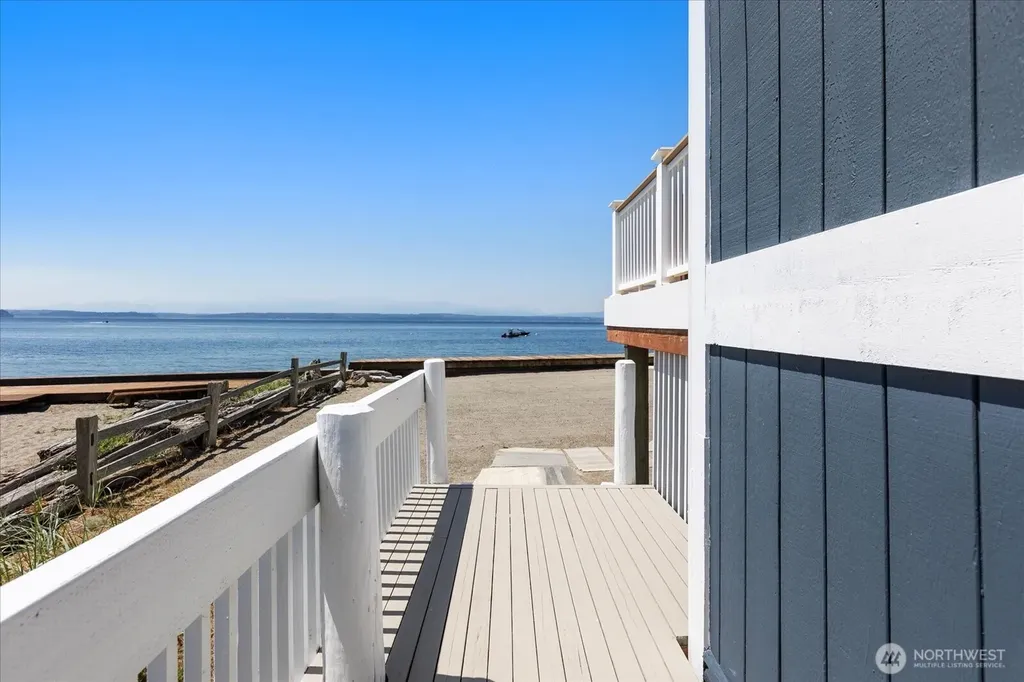 5924 Cedar Street Freeland WA 98249