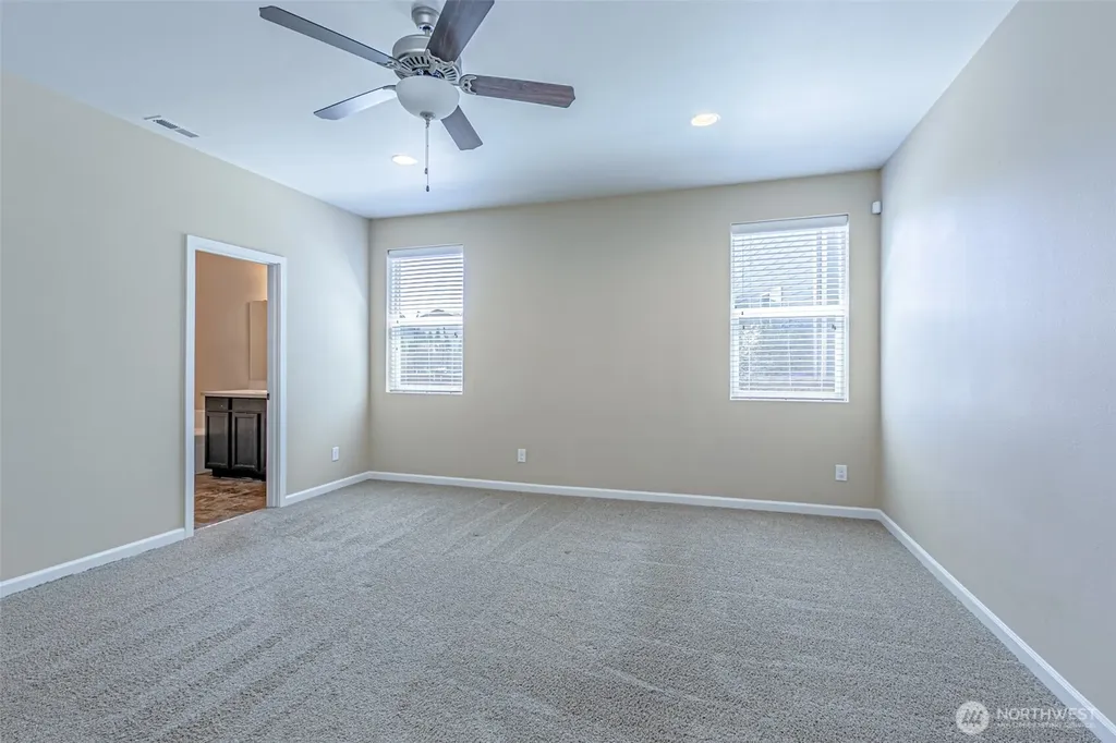 7004 Munn Lake SE Tumwater WA 98501