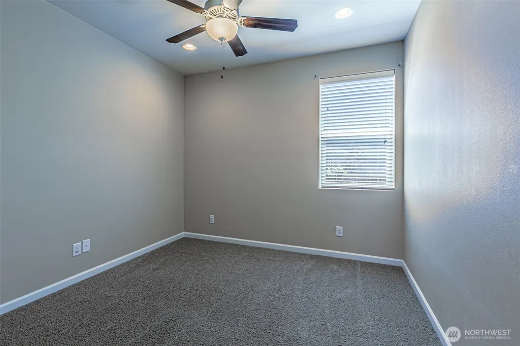 7004 Munn Lake SE Tumwater WA 98501