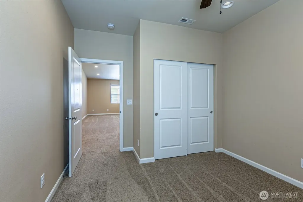 7004 Munn Lake SE Tumwater WA 98501