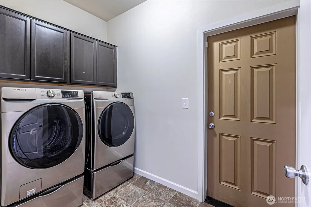 7004 Munn Lake SE Tumwater WA 98501