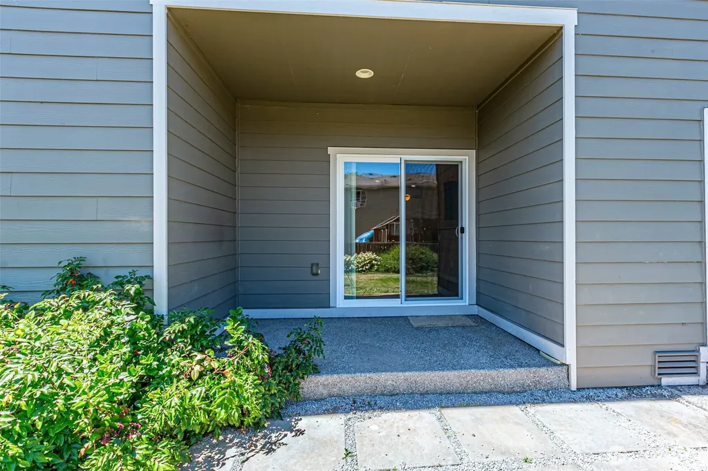 7004 Munn Lake SE Tumwater WA 98501