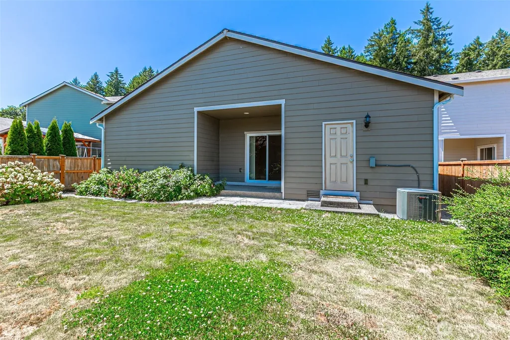 7004 Munn Lake SE Tumwater WA 98501