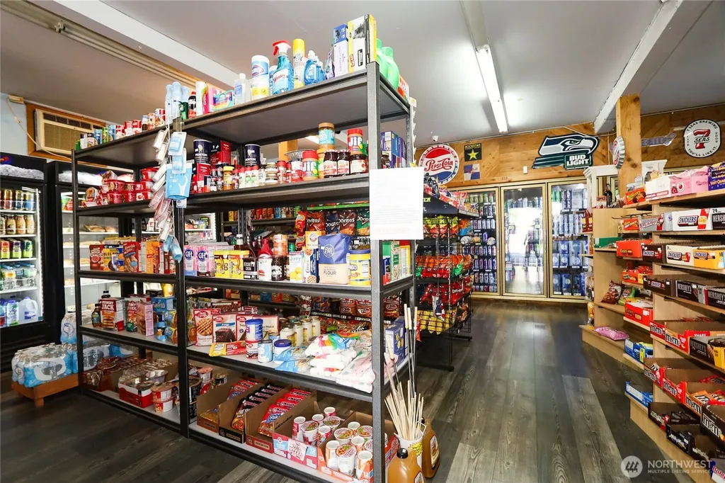 814 Lincoln Street Hoquiam WA 98550