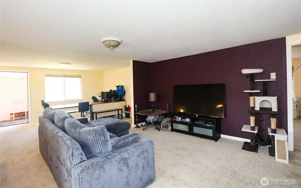 814 Lincoln Street Hoquiam WA 98550