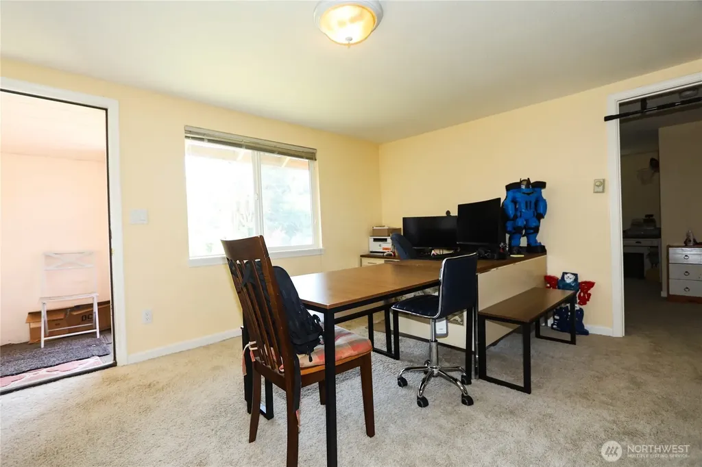 814 Lincoln Street Hoquiam WA 98550