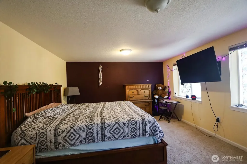 814 Lincoln Street Hoquiam WA 98550