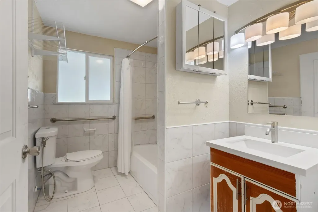 3302 20th Street SE Auburn WA 98092