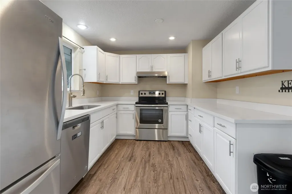 3302 20th Street SE Auburn WA 98092
