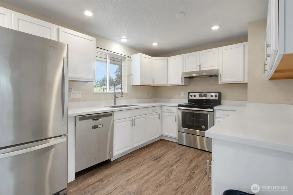 3302 20th Street SE Auburn WA 98092