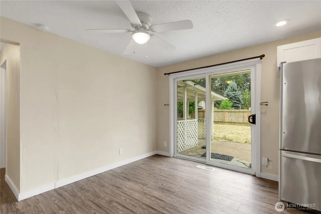 3302 20th Street SE Auburn WA 98092