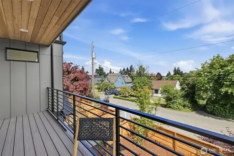 2613 NW 87th Street Seattle WA 98117
