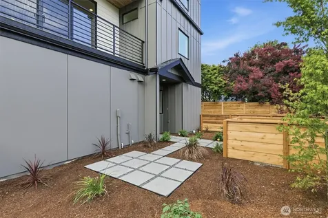 2613 NW 87th Street Seattle WA 98117