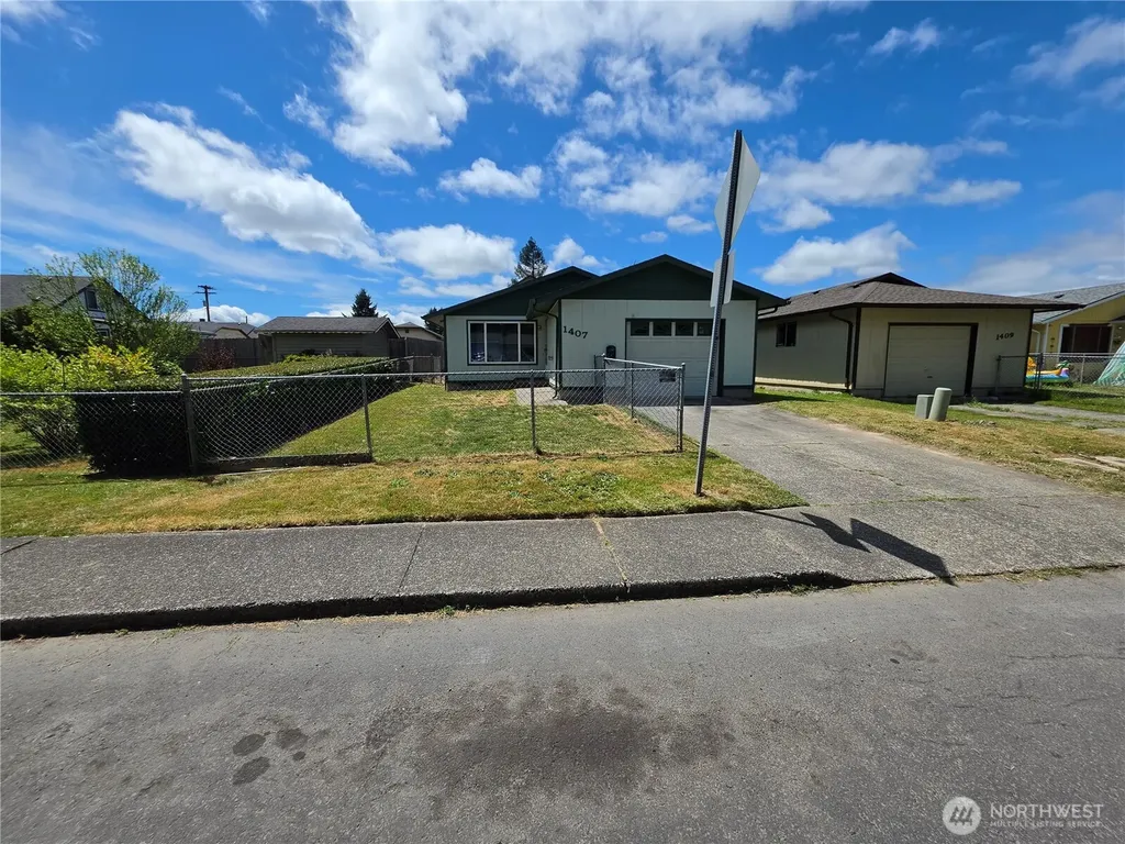 1407 Bowmont Avenue Kelso WA 98626
