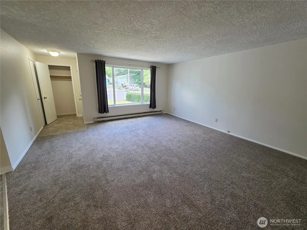 1407 Bowmont Avenue Kelso WA 98626