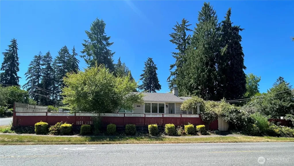 14301 Meridian Avenue N Seattle WA 98133