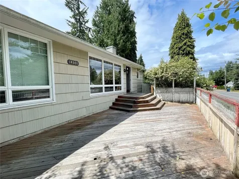14301 Meridian Avenue N Seattle WA 98133