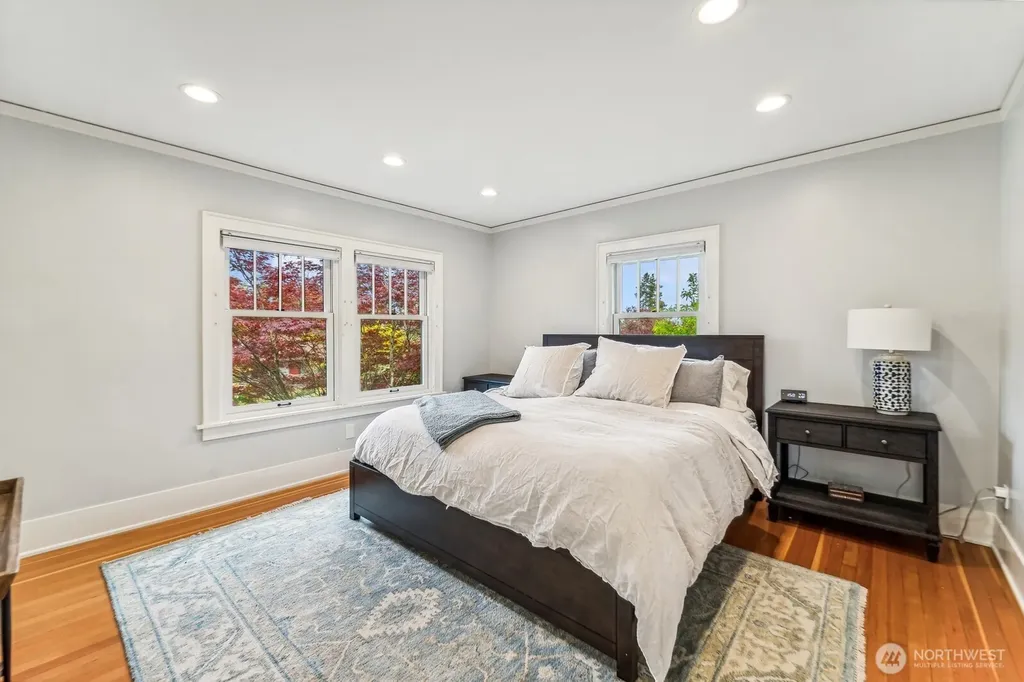 2137 E Hamlin Street Seattle WA 98112