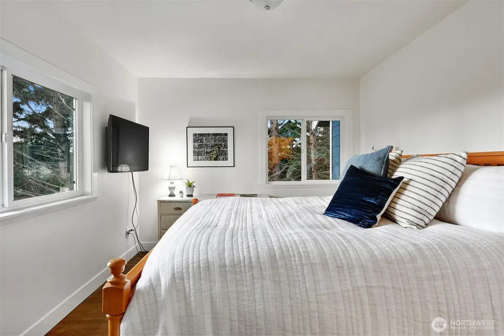 347 29th Avenue Seattle WA 98122