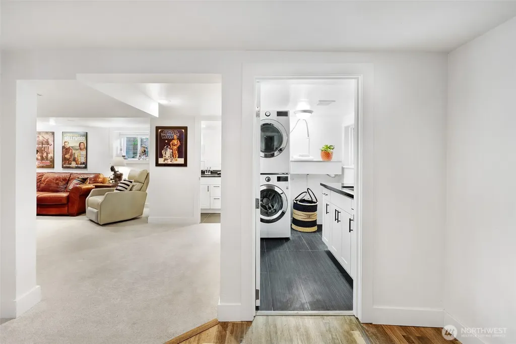 347 29th Avenue Seattle WA 98122