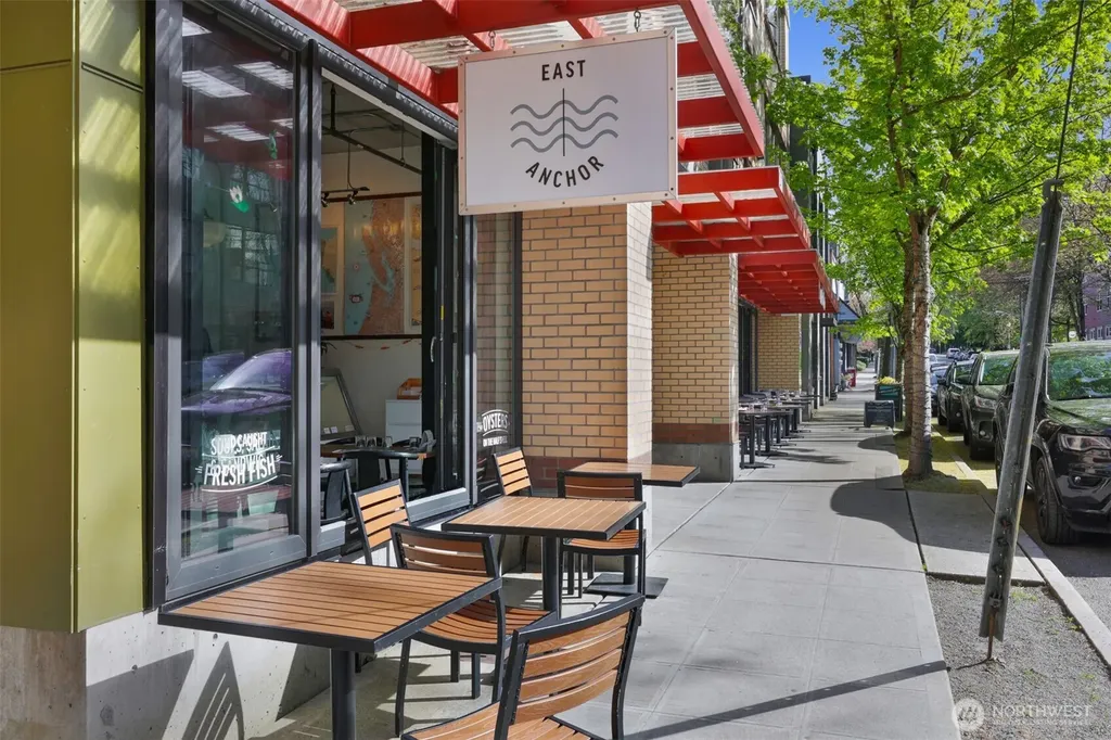 347 29th Avenue Seattle WA 98122