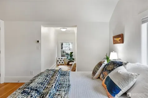 347 29th Avenue Seattle WA 98122