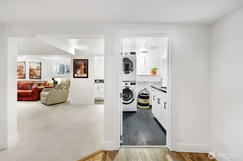 347 29th Avenue Seattle WA 98122