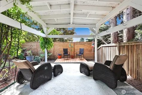347 29th Avenue Seattle WA 98122