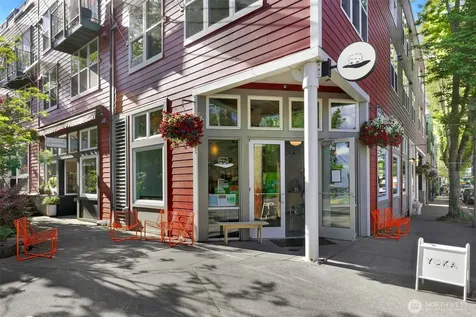 347 29th Avenue Seattle WA 98122
