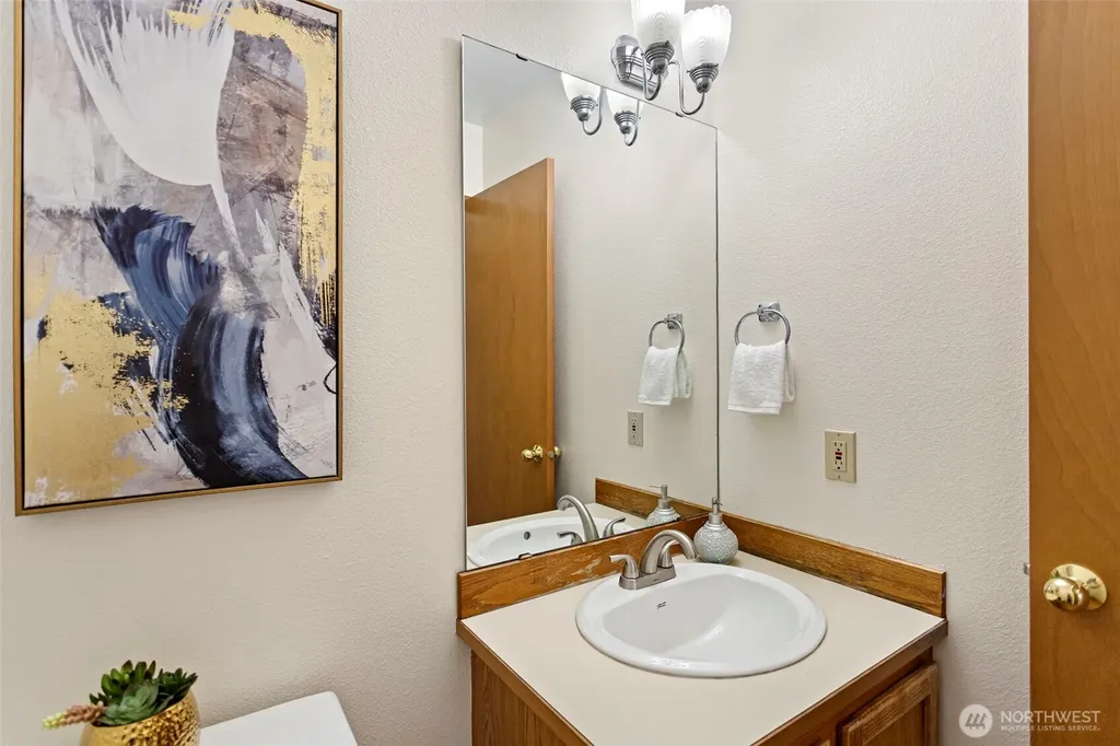 278 Lind Avenue NW Renton WA 98057