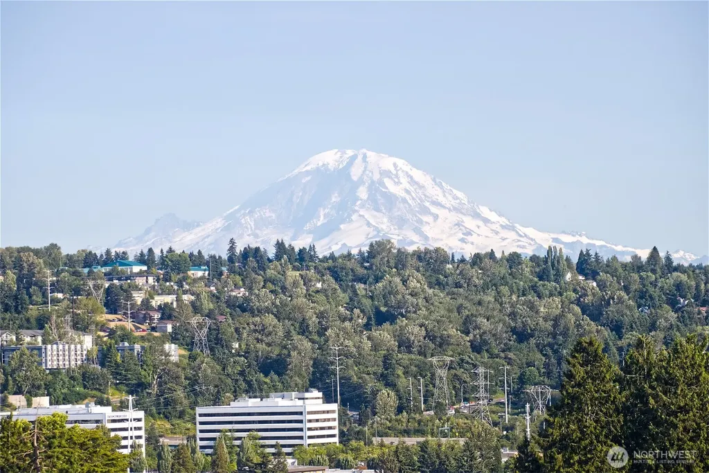 278 Lind Avenue NW Renton WA 98057