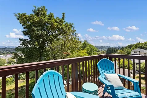 278 Lind Avenue NW Renton WA 98057