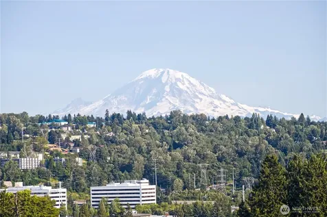 278 Lind Avenue NW Renton WA 98057