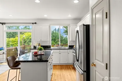 1301 225th Place SE Sammamish WA 98075