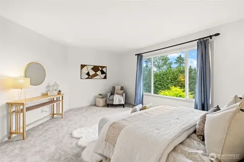 1301 225th Place SE Sammamish WA 98075