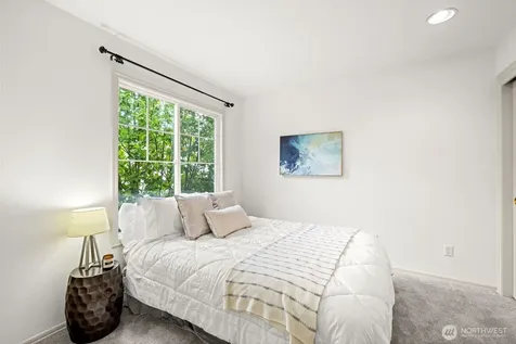 1301 225th Place SE Sammamish WA 98075