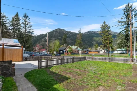 253 Benton Street Leavenworth WA 98826