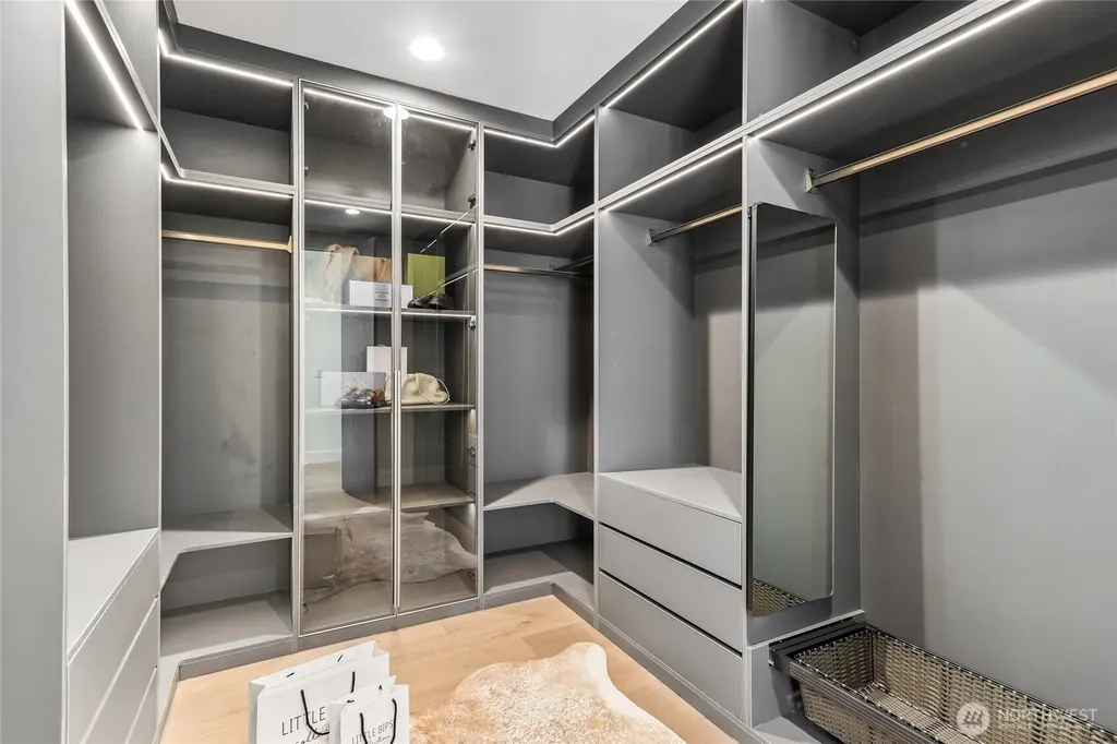 3978 162nd Place SE Bellevue WA 98006