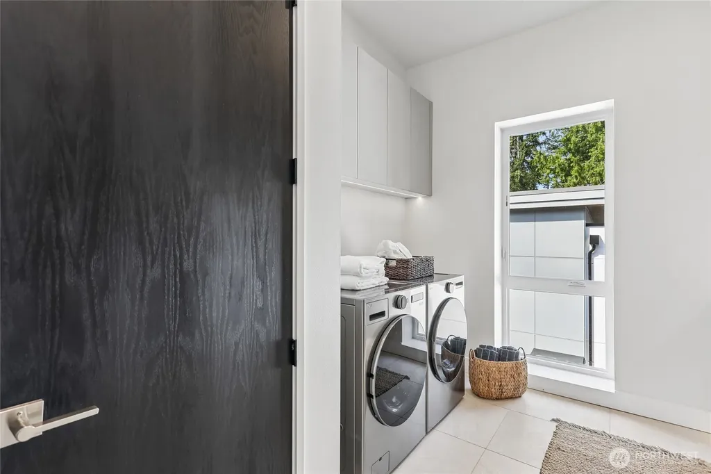 3978 162nd Place SE Bellevue WA 98006