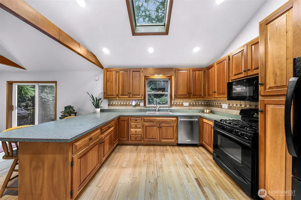 3 Misty Ridge Court Bellingham WA 98229