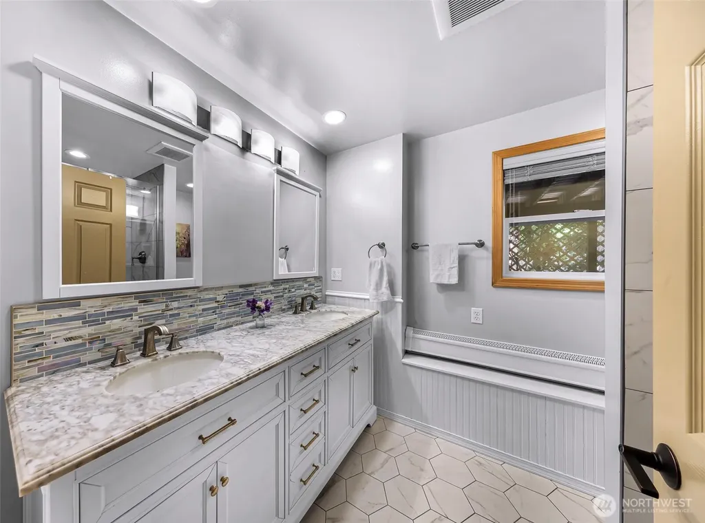 3 Misty Ridge Court Bellingham WA 98229
