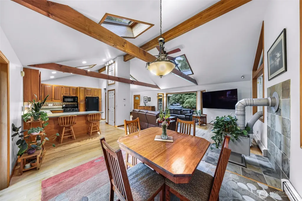 3 Misty Ridge Court Bellingham WA 98229