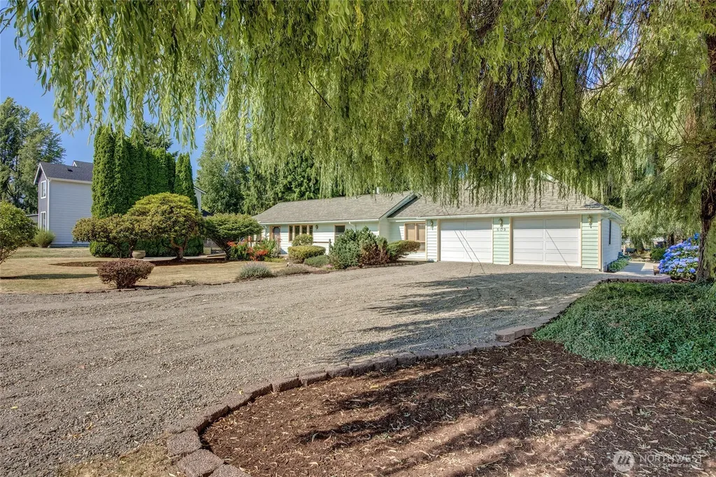 809 Celery Avenue Algona WA 98001