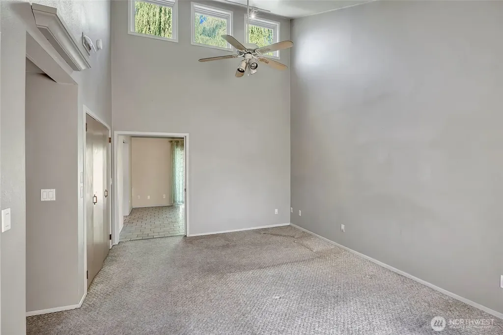 809 Celery Avenue Algona WA 98001