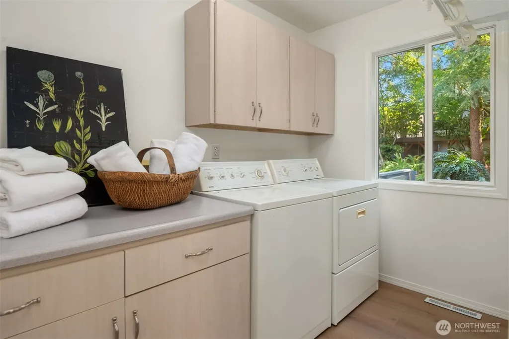 11405 NE 104th Street Kirkland WA 98033