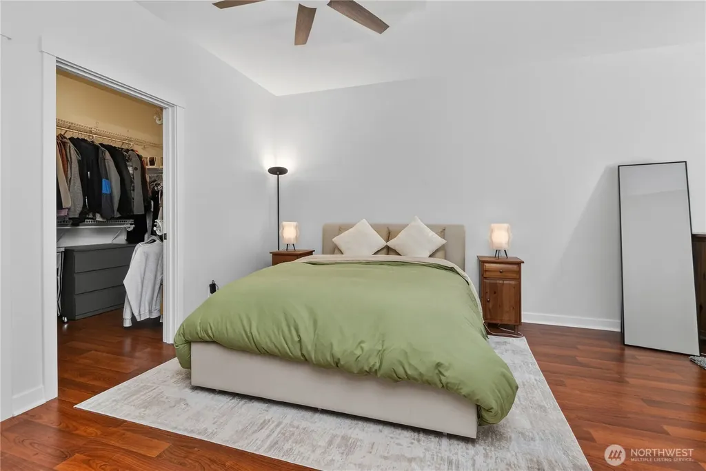 1855 SE Trossachs Boulevard Sammamish WA 98075