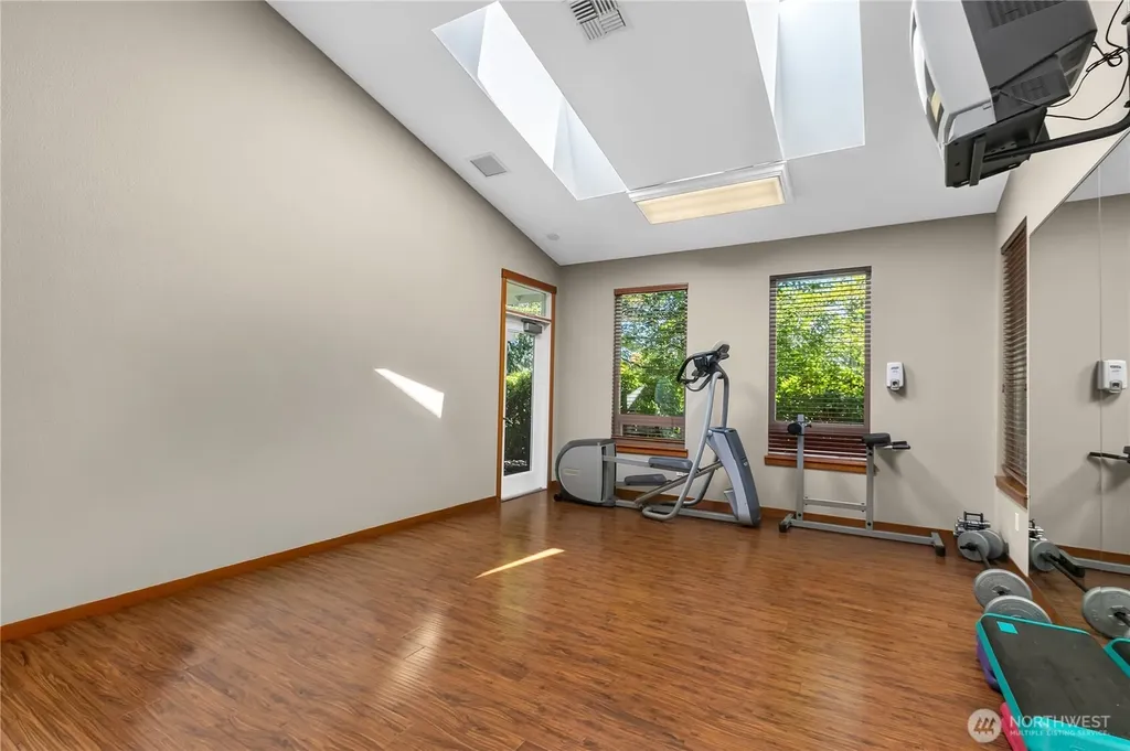1855 SE Trossachs Boulevard Sammamish WA 98075
